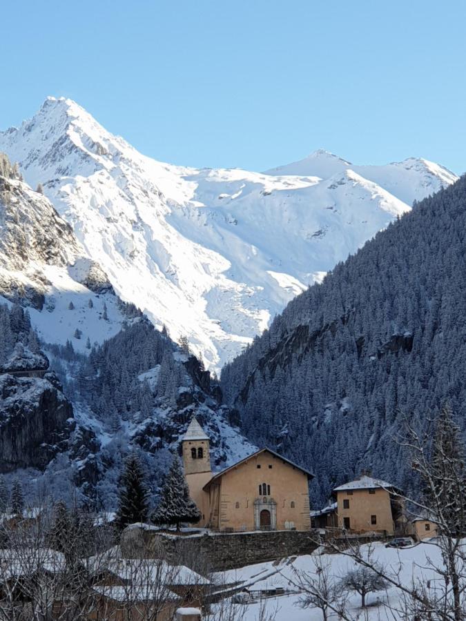 Chalet Les Avernes - Champagny En Vanoise, Domaine La Plagne Paradiski Exterior photo